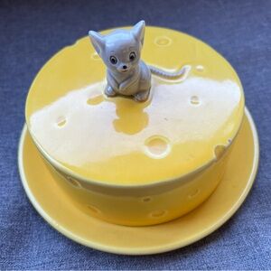 Vintage Cheese Shaped Ceramic Cheese Plate with Mouse Figurine